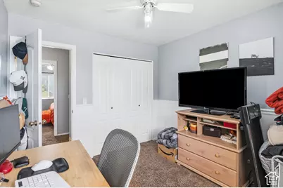 723 E Fox Run Dr, Tooele, UT 84074 - Photo 22
