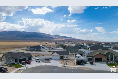 694 W Jedediah Way S, Grantsville, UT 84029 - Photo 28
