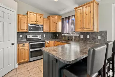 3702 N Higley Rd, Farr West, UT 84404 - Photo 10
