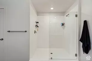 7323 W Afterglow Ln, West Valley, UT 84081 - Photo 30