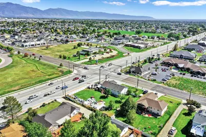 2018 W 700 S, Syracuse, UT 84075 - Photo 24