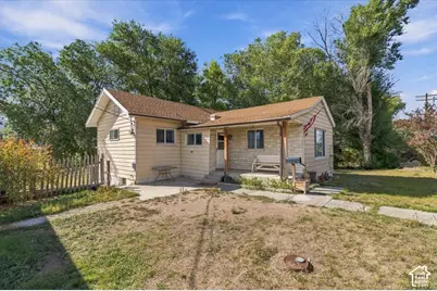 489 N Ducksprings Dr, Moroni, UT 84646 - Photo 2