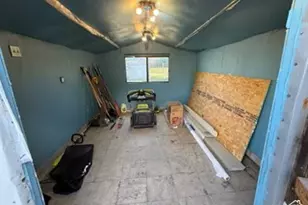 1535 W 900 S, Salt Lake City, UT 84104 - Photo 18