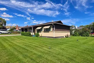 810 N 400 E, Price, UT 84501 - Photo 2