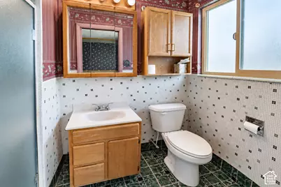 810 N 400 E, Price, UT 84501 - Photo 12