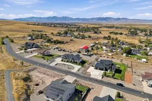 7707 N Cobblerock Rd, Lake Point, UT 84074 - Photo 56