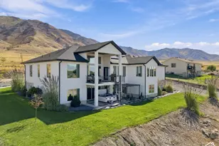 7707 N Cobblerock Rd, Lake Point, UT 84074 - Photo 40