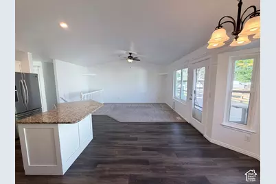 2106 N 1000 E, Lehi, UT 84043 - Photo 10