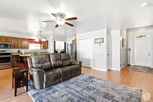 748 Stone Ln, Kaysville, UT 84037 - Photo 6