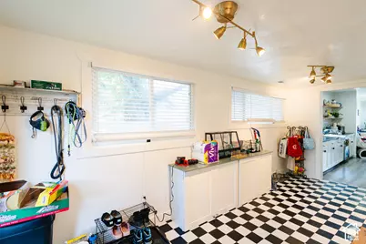 2763 S Cyprus Ln, Magna, UT 84044 - Photo 8
