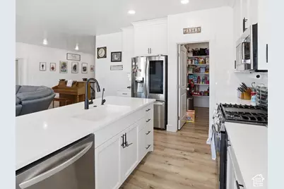 641 S 380 E, Smithfield, UT 84335 - Photo 14
