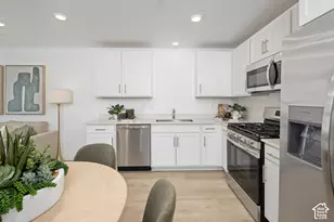524 W Empress St, Santaquin, UT 84655 - Photo 4