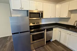390 E 2700 S, South Salt Lake, UT 84115 - Photo 2