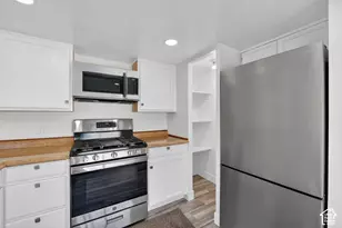 2491 N Hwy 89, Pleasant View, UT 84404 - Photo 10