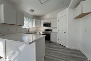 3246 S Calkary Cir W, Salt Lake City, UT 84120 - Photo 12