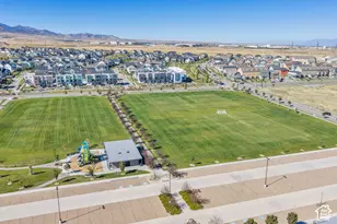 11372 S Red Cardinal Way, South Jordan, UT 84009 - Photo 52