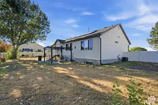 303 W Lakeside Dr N, Stansbury Park, UT 84074 - Photo 30