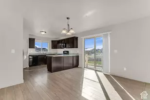 1520 E Erickson Knl Ln, Eagle Mountain, UT 84005 - Photo 4
