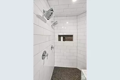 163 E 1850 N, Orem, UT 84057 - Photo 44