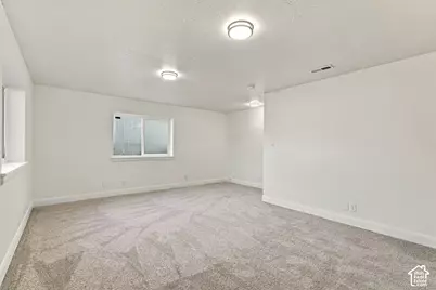 855 N 975 E, Ogden, UT 84404 - Photo 16