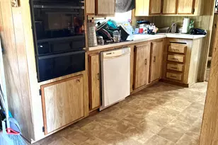5021 N 6200 W, Roosevelt, UT 84066 - Photo 8