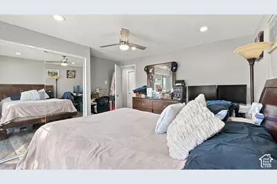 906 W 2400 N, Clinton, UT 84015 - Photo 20