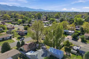 906 W 2400 N, Clinton, UT 84015 - Photo 44