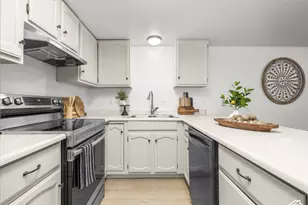 1688 Hickory Ln, Provo, UT 84604 - Photo 8