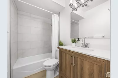 1688 Hickory Ln #C, Provo, UT 84604 - Photo 14