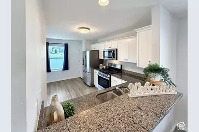 491 W Sunset Pt N, Sunset, UT 84015 - Photo 6