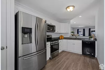 491 W Sunset Pt N, Sunset, UT 84015 - Photo 10