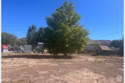 241 S 200 E, Salina, UT 84654 - Photo 6