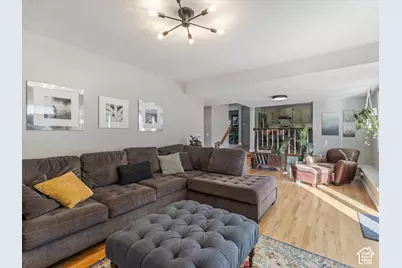1126 E Gravel Hills Dr, Sandy, UT 84094 - Photo 4