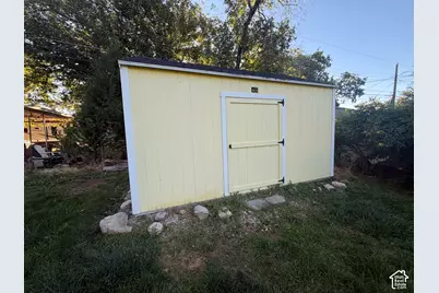 527 S 500 E, Clearfield, UT 84015 - Photo 16