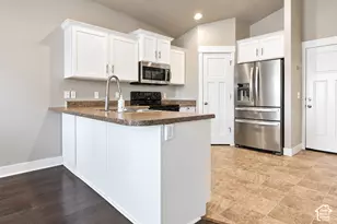 5504 W Chantry Dr S, West Valley, UT 84120 - Photo 12