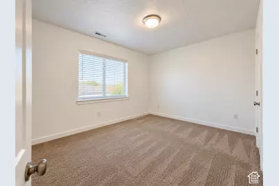 7405 N Evans Ranch Dr, Eagle Mountain, UT 84005 - Photo 18