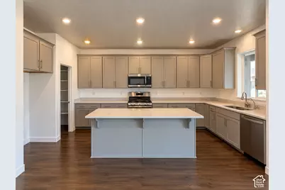7405 N Evans Ranch Dr, Eagle Mountain, UT 84005 - Photo 6