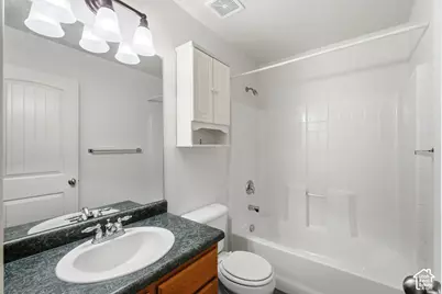 954 E 6795 S, Midvale, UT 84047 - Photo 12