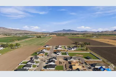 10290 N Vista Ln, Elwood, UT 84337 - Photo 22