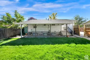 5414 W Mountain Men Dr S, Kearns, UT 84118 - Photo 4