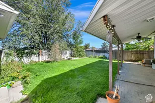 5414 W Mountain Men Dr S, Kearns, UT 84118 - Photo 22