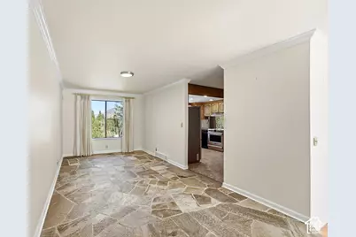 2763 E Willow Wick Dr S, Sandy, UT 84093 - Photo 16