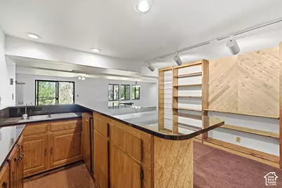 2763 E Willow Wick Dr S, Sandy, UT 84093 - Photo 40