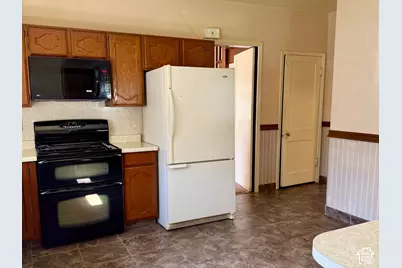 86 N Main St, Coalville, UT 84017 - Photo 6