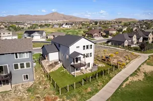 3692 E Barton Creek Dr, Eagle Mountain, UT 84005 - Photo 42