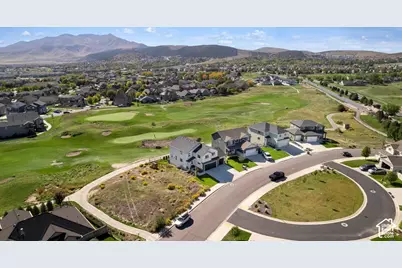 3692 E Barton Creek Dr, Eagle Mountain, UT 84005 - Photo 48