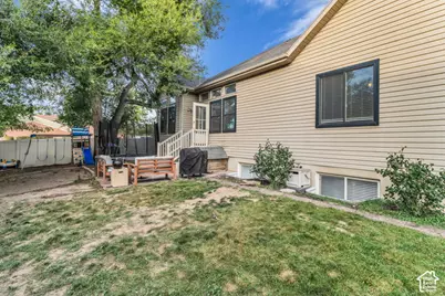2088 S 800 W, Woods Cross, UT 84087 - Photo 32