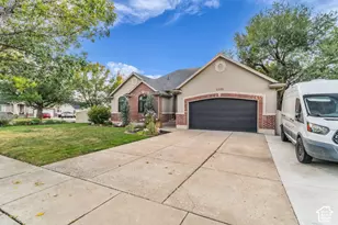 2088 S 800 W, Woods Cross, UT 84087 - Photo 2