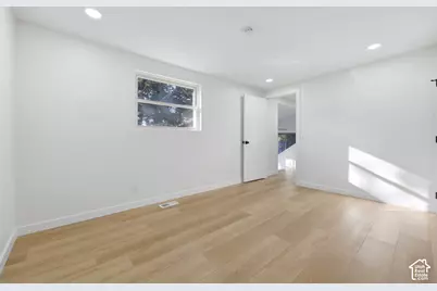 1098 E Lori Way, Murray, UT 84117 - Photo 32