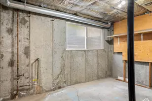 945 Drexel St, Price, UT 84501 - Photo 38